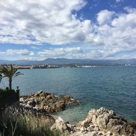 Privatunterkunft Double In A Antibes